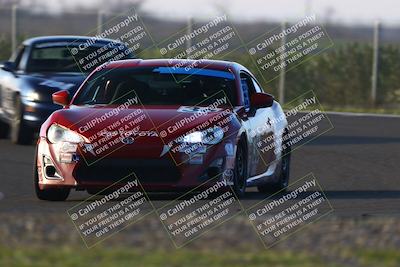 media/Jan-18-2026-CalClub SCCA (Sun) [[8bc6468723]]/Group 7 Race/Turn 1/